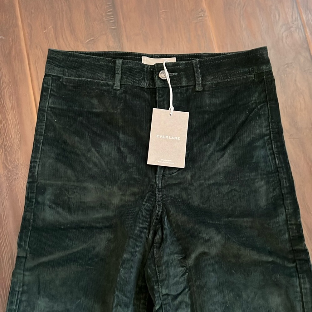 New Everlane woman’s corduroy straight relaxed dark green pant size 6 available - Picture 2 of 15